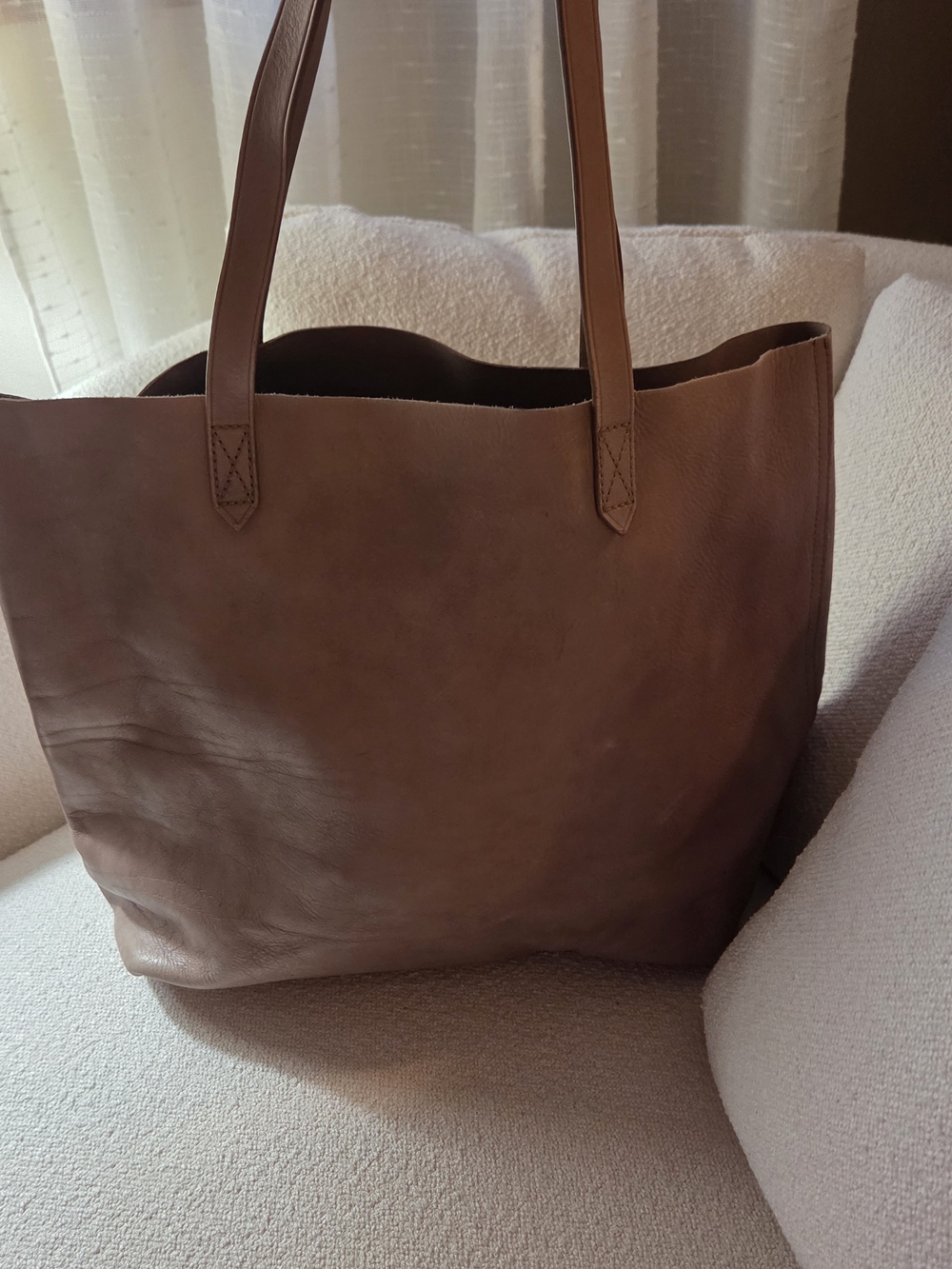 Madewell Leather Transport  Tote Bag in Taupe